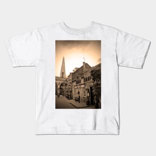 The Shard London Bridge Tower Kids T-Shirt